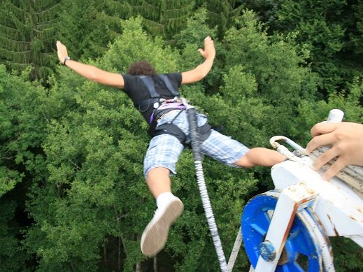 Saut à l'élastique Yonne.